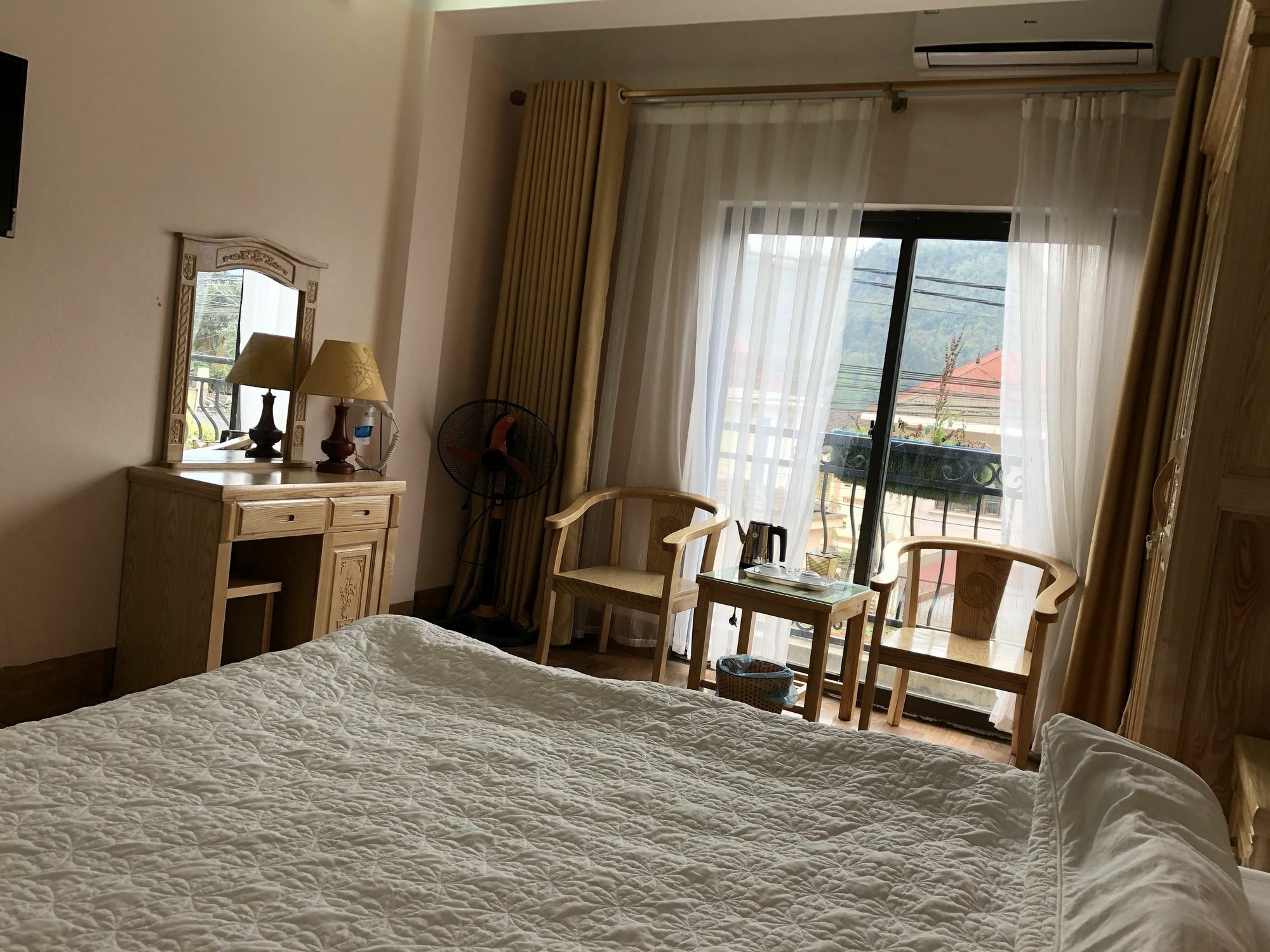 Dh Sa Pa Hotel Exterior photo